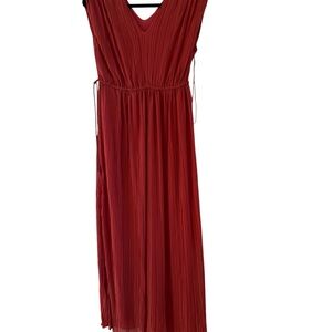 Astr Red Sleeveless V-Neck Maxi Sundress